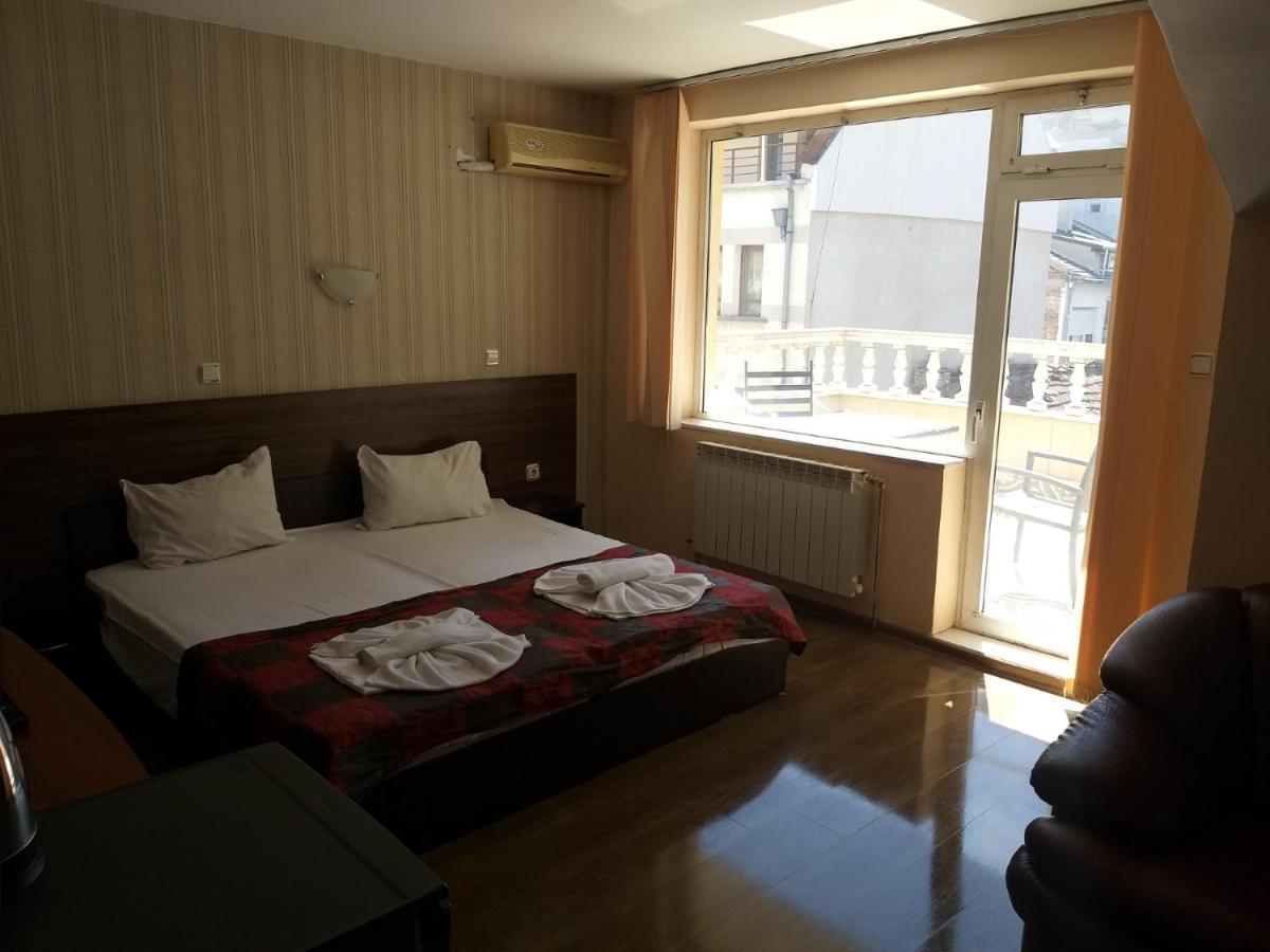 Bon Bon Hotel София Экстерьер фото