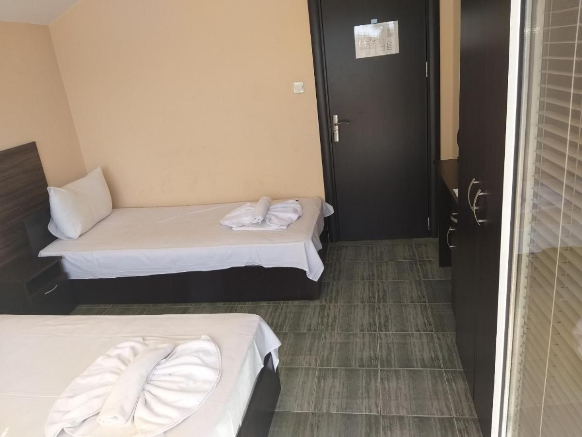 Bon Bon Hotel София Экстерьер фото
