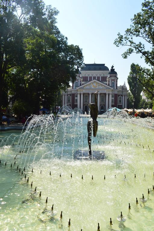 Bon Bon Hotel София Экстерьер фото