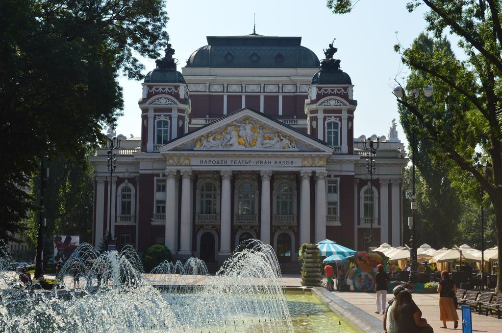 Bon Bon Hotel София Экстерьер фото