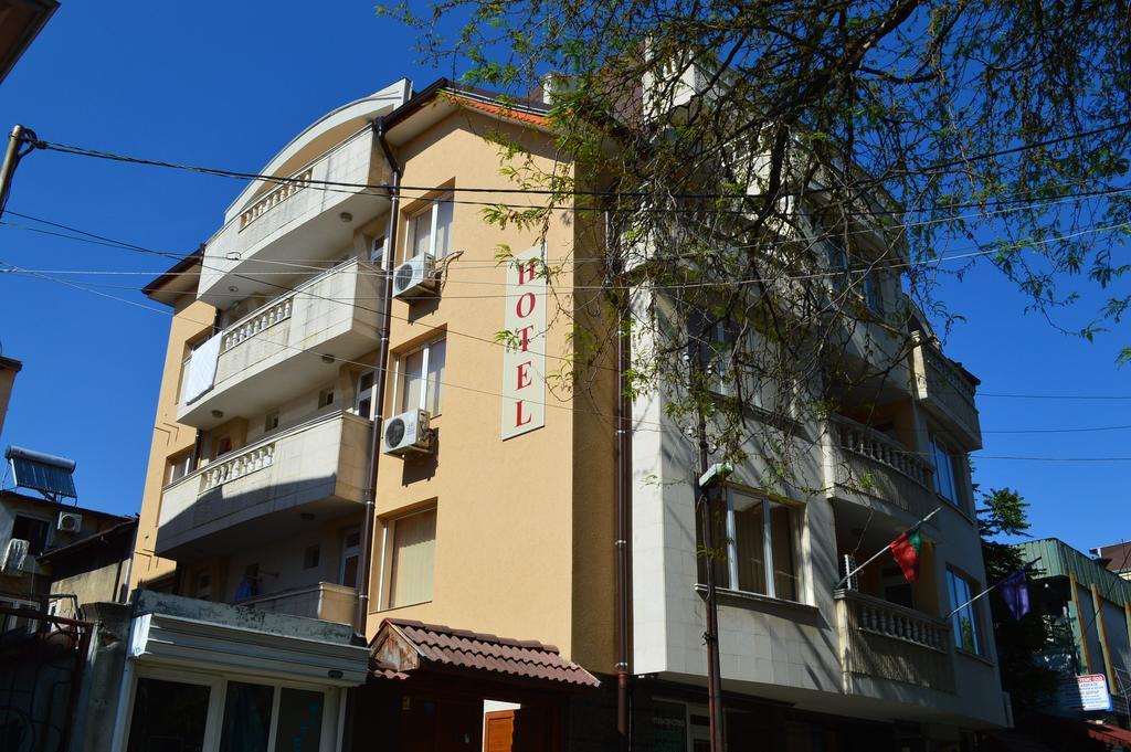 Bon Bon Hotel София Экстерьер фото